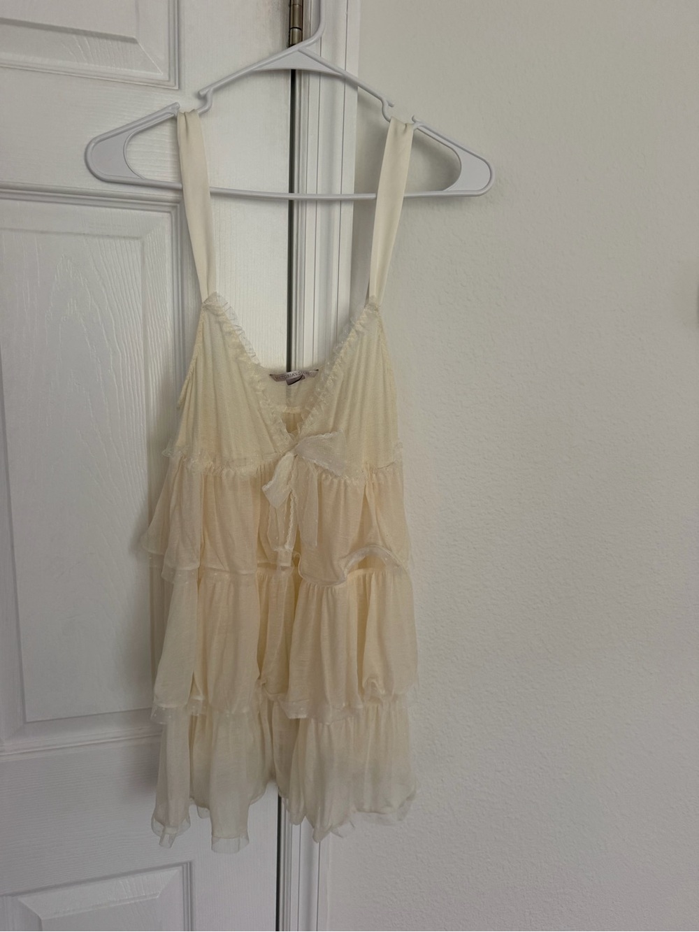 Victoria’s Secret Sheer Tiered Ruffle Cami L White